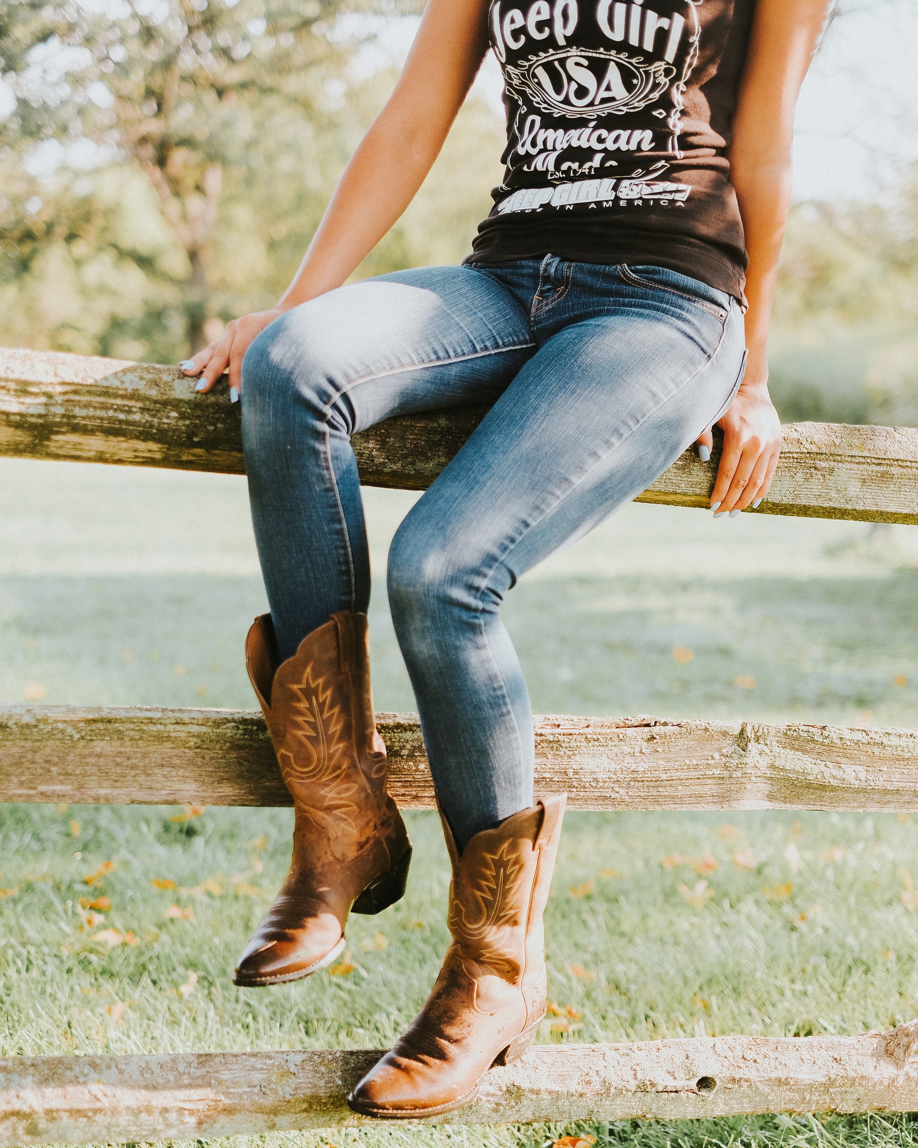 Should You Wear Jeans Tucked into Cowboy Boots?